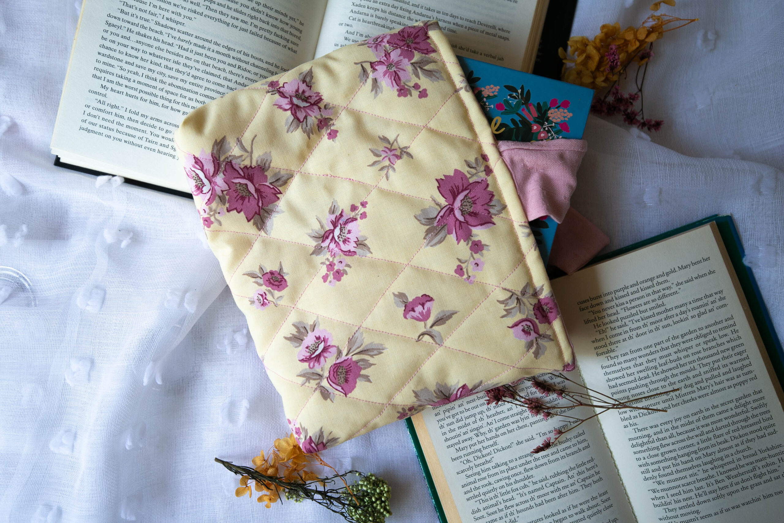 Bloomspell Book Sleeve